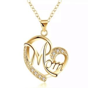 Love MOM Diamond Necklace 18k Gold Plated